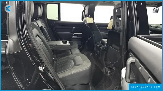 LAND ROVER DEFENDER 110 D240 SE