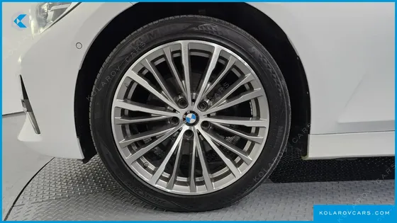 BMW 3 SERIES 320D LUXURY