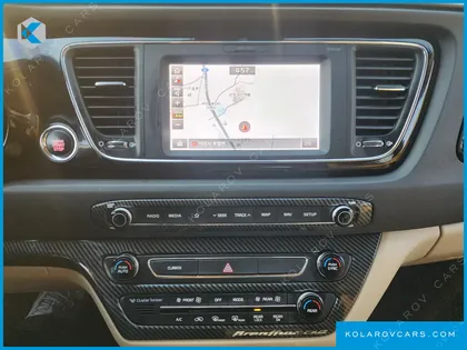 KIA CARNIVAL 9-SEATER NOBLESSE