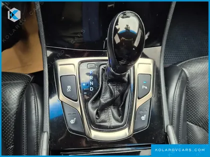 HYUNDAI GRANDEUR HG240 LUXURY