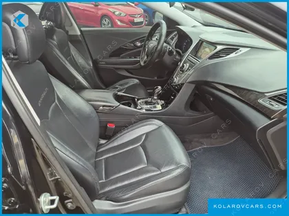 HYUNDAI GRANDEUR HG240 LUXURY
