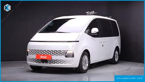 HYUNDAI STARIA TOURER 11-SEATER