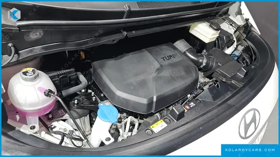 HYUNDAI STARIA TOURER 11-SEATER