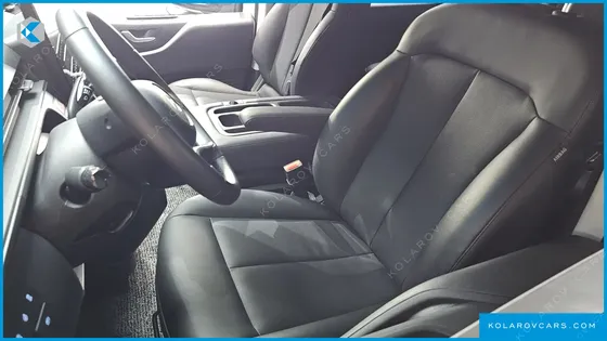 HYUNDAI STARIA TOURER 11-SEATER