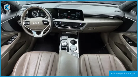 KIA K8 2.5 GASOLINE 2WD