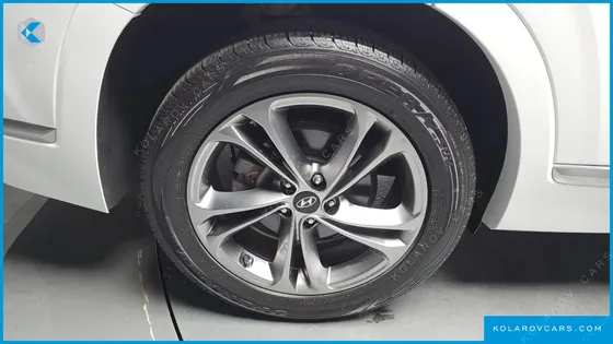 HYUNDAI SANTA FE DIESEL 2.2 2WD