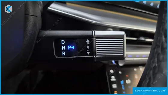 HYUNDAI GRANDEUR 2,5 GASOLINE 2WD