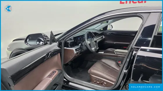 HYUNDAI GRANDEUR 2,5 GASOLINE 2WD
