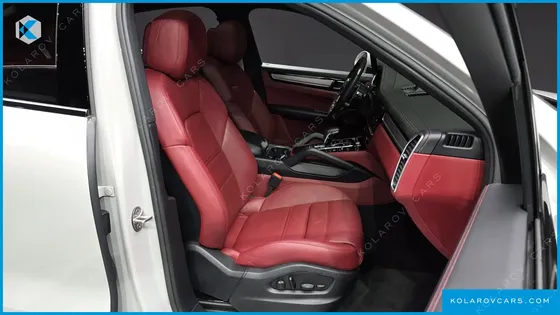 PORSCHE CAYENNE 3.0 PLATINUM EDITION