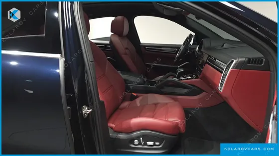 PORSCHE CAYENNE 3.0 COUPE