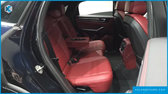 PORSCHE CAYENNE 3.0 COUPE