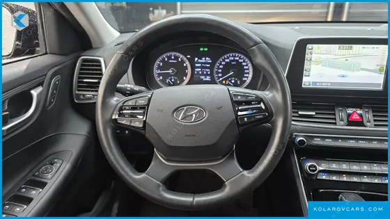 HYUNDAI GRANDEUR 3.0 EXCLUSIVE