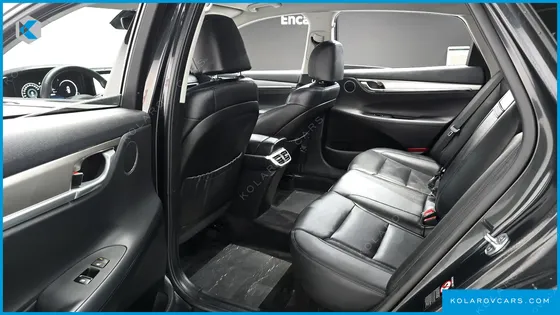 HYUNDAI GRANDEUR 3.0 LPI RENT CAR