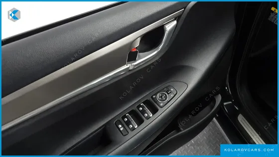 HYUNDAI GRANDEUR 3.0 LPI RENT CAR