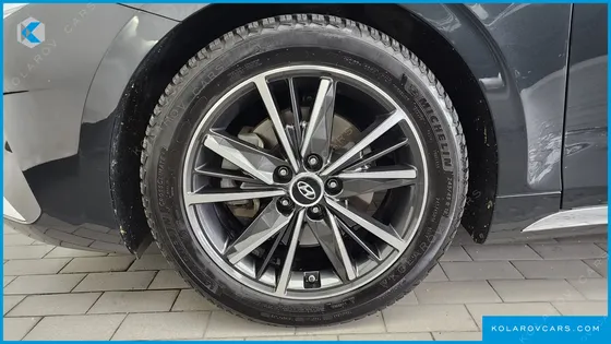 HYUNDAI GRANDEUR 2.5