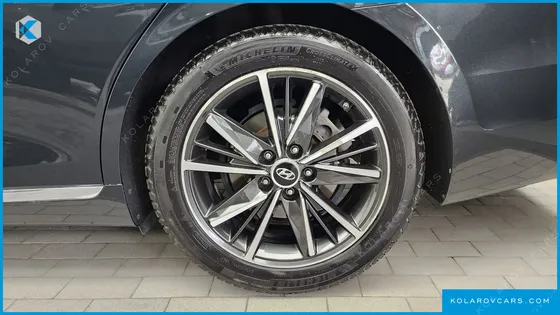 HYUNDAI GRANDEUR 2.5