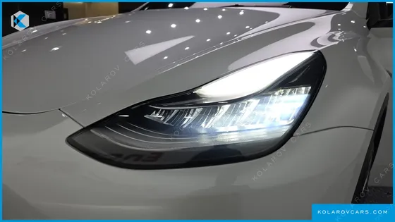 TESLA MODEL Y STANDARD RANGE RWD
