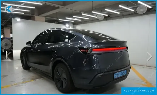 TESLA MODEL Y LONG RANGE AWD