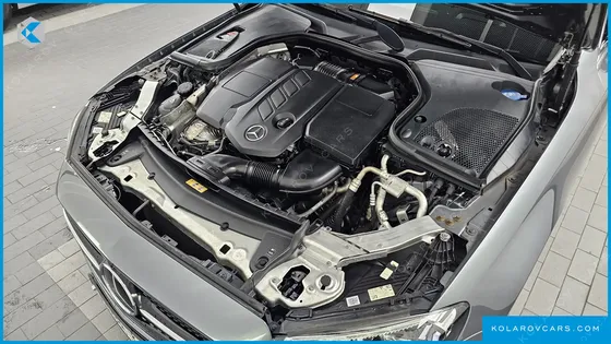 MERCEDES E-CLASS E220D 4MATIC AMG LINE