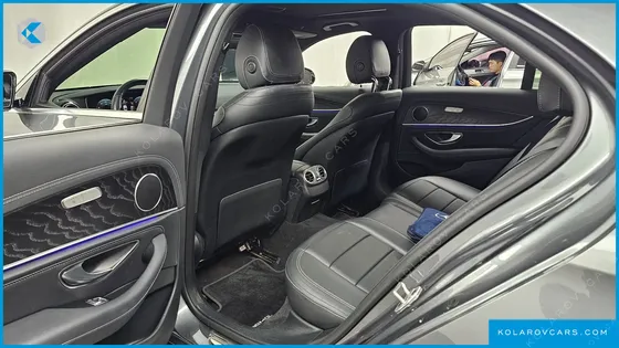 MERCEDES E-CLASS E220D 4MATIC AMG LINE