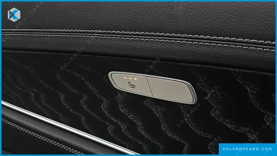 MERCEDES E-CLASS E220D 4MATIC AMG LINE