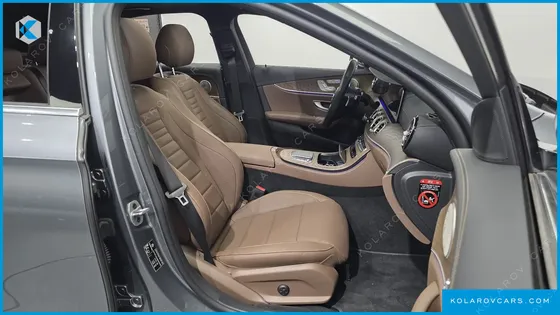 MERCEDES E-CLASS E300E 4MATIC EXCLUSIVE
