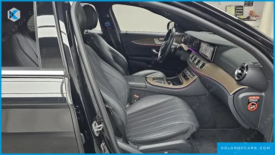 MERCEDES E-CLASS E300E 4MATIC EXCLUSIVE