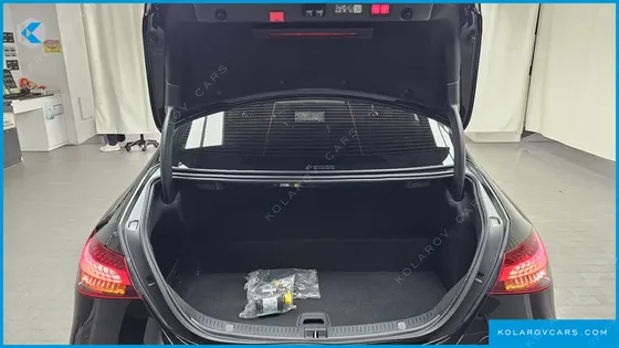 MERCEDES E-CLASS E300E 4MATIC EXCLUSIVE