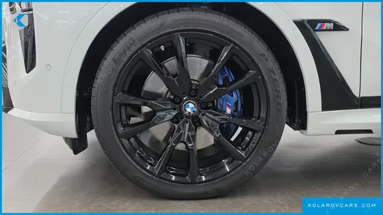 BMW X7 M60I XDRIVE M SPORT 6STR