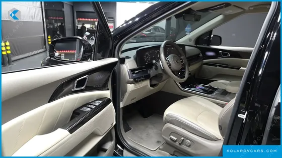 KIA CARNIVAL DIESEL 9-SEATER HI-LIMOUSINE