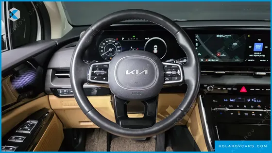 KIA CARNIVAL DIESEL 7-SEATER SIGNATURE