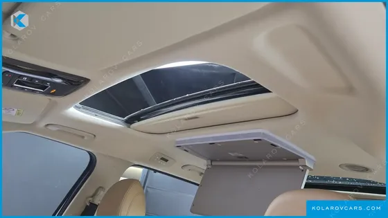 KIA CARNIVAL DIESEL 7-SEATER SIGNATURE
