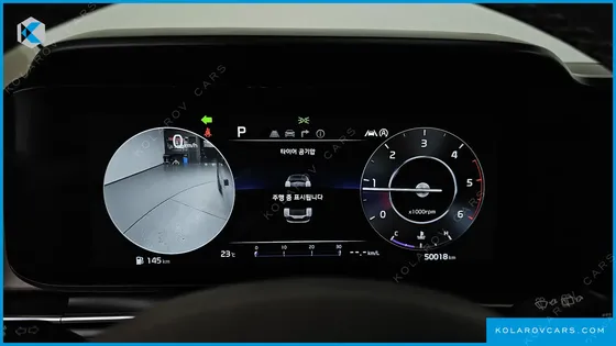 KIA CARNIVAL DIESEL 9-SEATER SIGNATURE