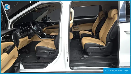 KIA CARNIVAL GASOLINE 9-SEATER PRESTIGE