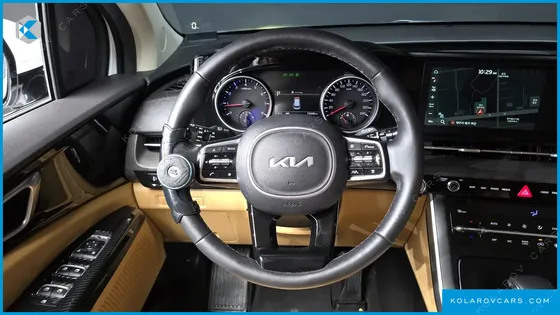 KIA CARNIVAL GASOLINE 9-SEATER PRESTIGE