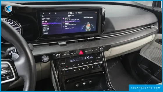 KIA CARNIVAL DIESEL 9-SEATER NOBLESSE