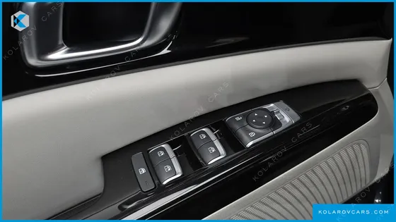KIA CARNIVAL DIESEL 9-SEATER NOBLESSE