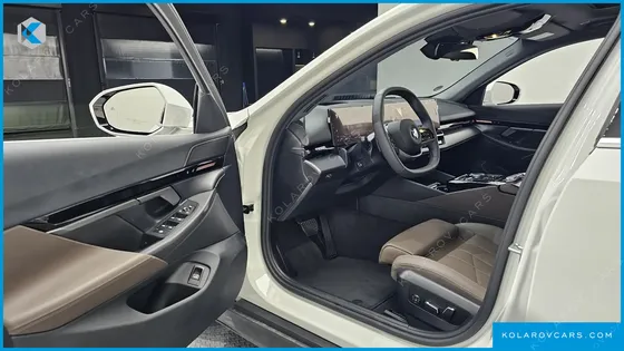 BMW 5 SERIES 520I