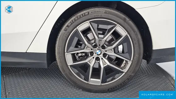 BMW 5 SERIES 520I