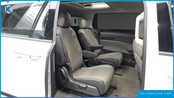 KIA CARNIVAL HEV 7SEATER OUTDOOR NOBLESS