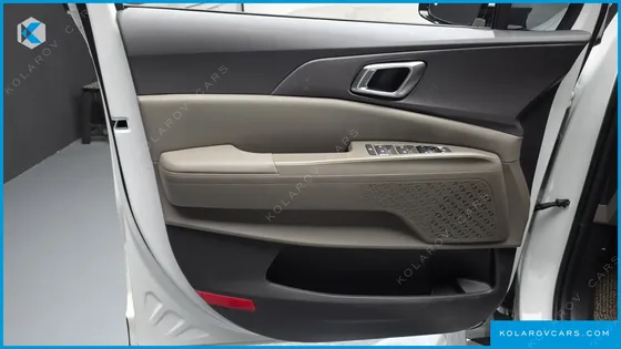KIA CARNIVAL HEV 7SEATER OUTDOOR NOBLESS