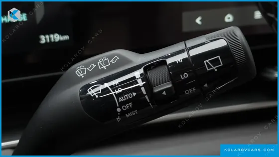 KIA CARNIVAL HEV 7SEATER OUTDOOR NOBLESS