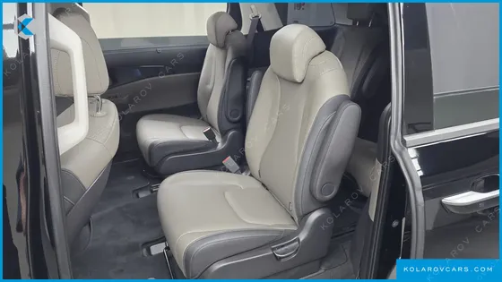 KIA CARNIVAL HEV 9SEATER SIGNATURE