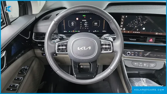 KIA CARNIVAL HEV 9SEATER SIGNATURE