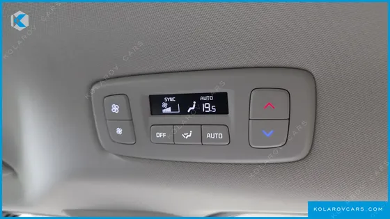 KIA CARNIVAL HEV 9SEATER SIGNATURE