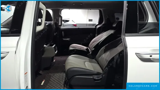 KIA CARNIVAL HEV 9SEATER NOBLESS