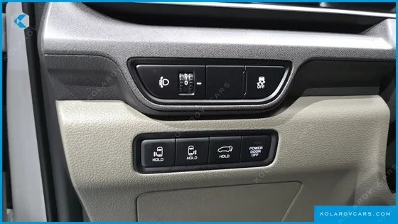 KIA CARNIVAL HEV 9SEATER NOBLESS