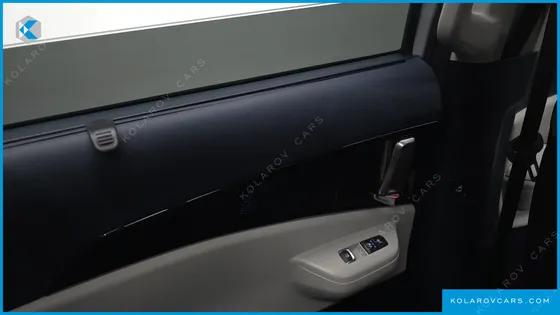 KIA CARNIVAL HEV 9SEATER GRAVITY