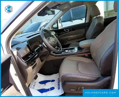 KIA CARNIVAL DIESEL 9-SEATER SIGNATURE
