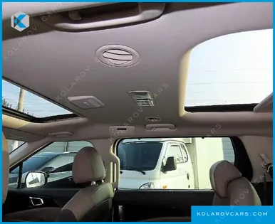 KIA CARNIVAL DIESEL 9-SEATER SIGNATURE